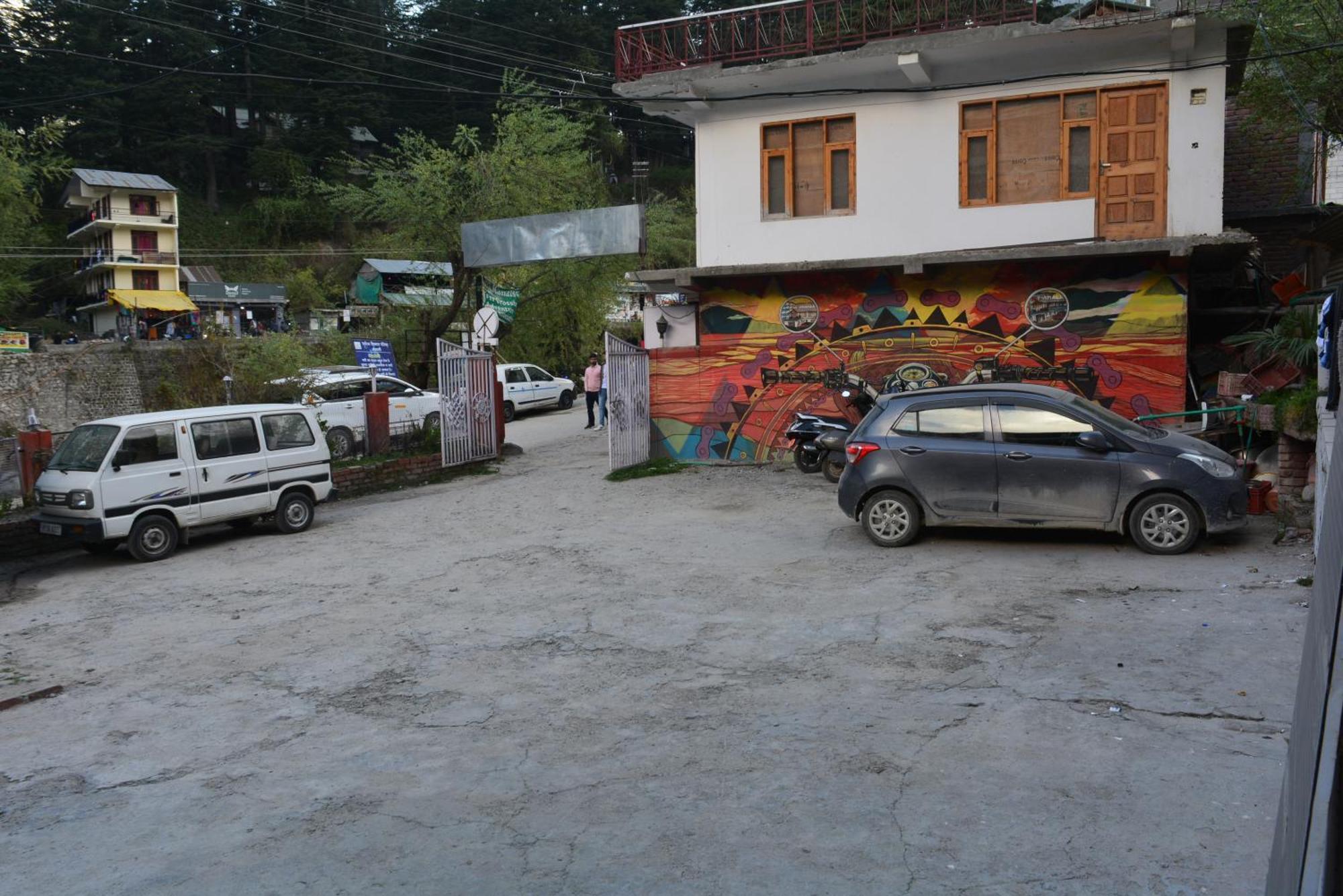 The Neelgiris Hotel Manāli Exterior foto